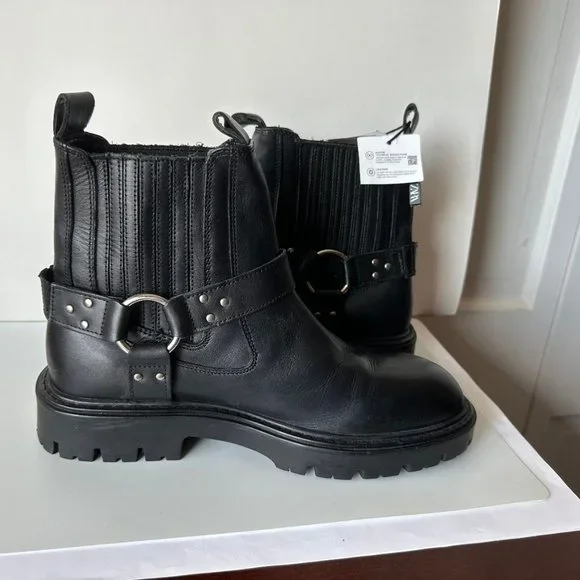 NWT ZARA BLACK LEATHER MOTO COMBAT BOOTS EURO SIZE 39 - Picture 2 of 5